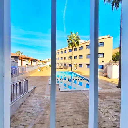 Con Piscina En El Delta Del Ebro Apartament
